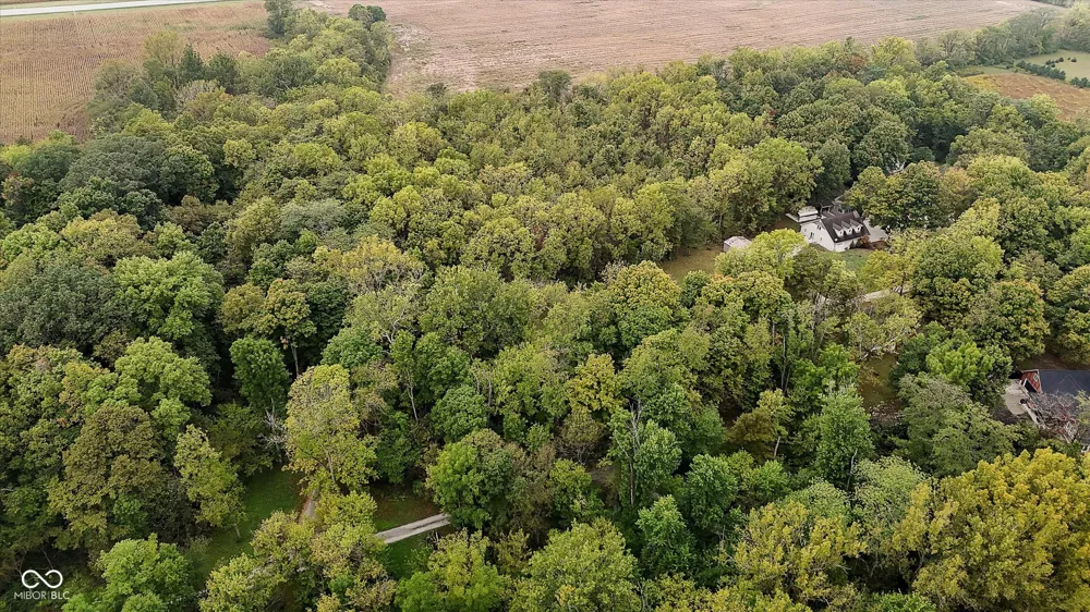 9135 E 256th Street Arcadia, IN 46030