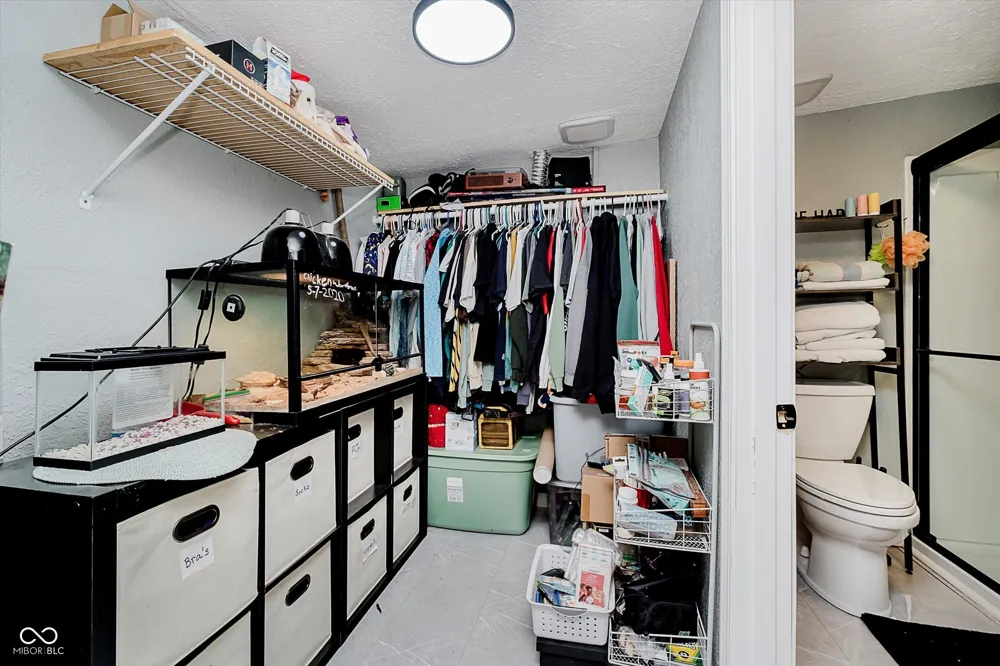 9135 E 256th Street Arcadia, IN 46030