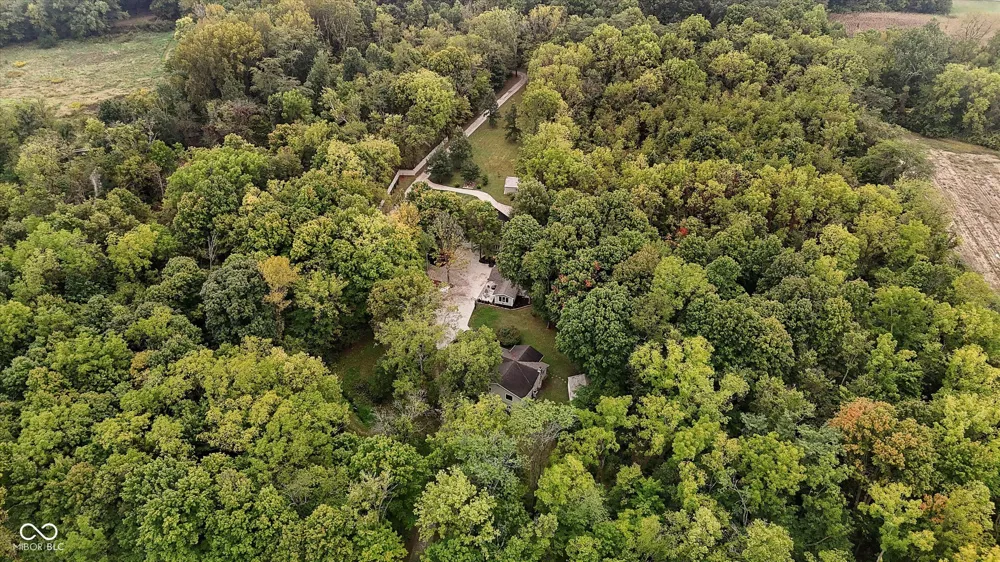 9135 E 256th Street Arcadia, IN 46030