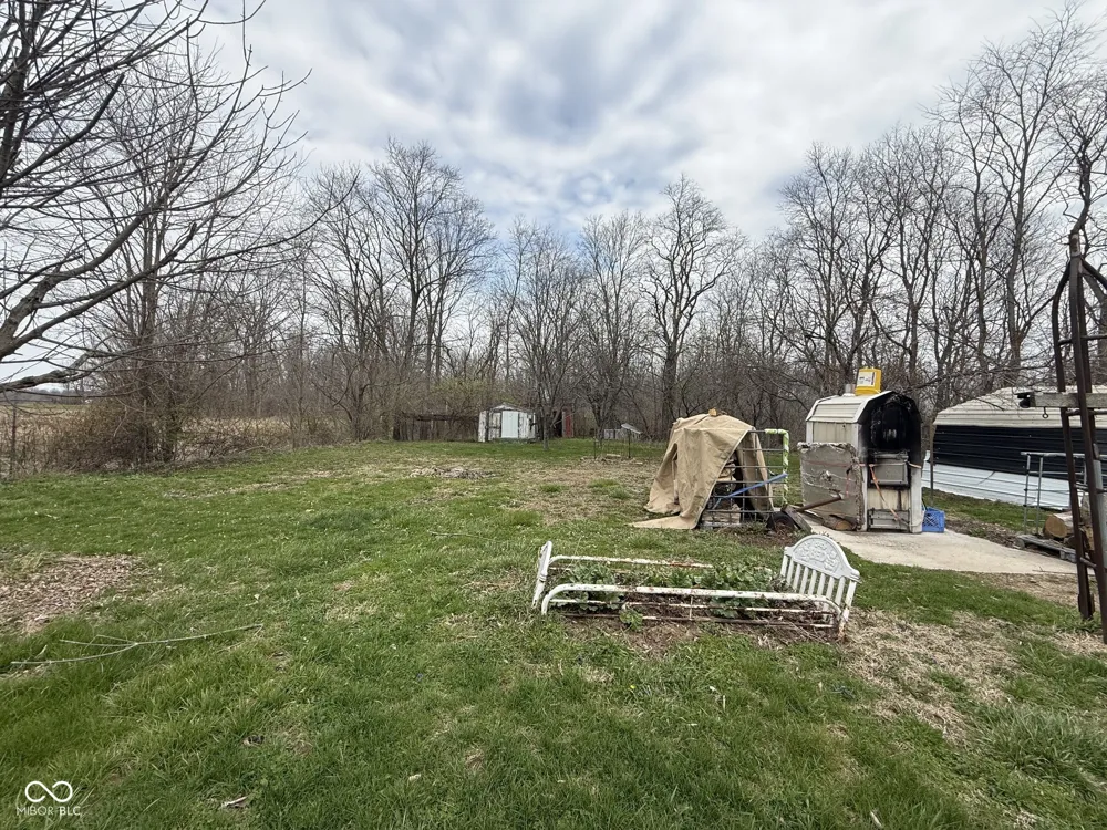 10074 400 W Carthage, IN 46115
