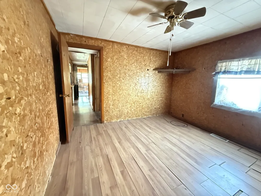 10074 400 W Carthage, IN 46115