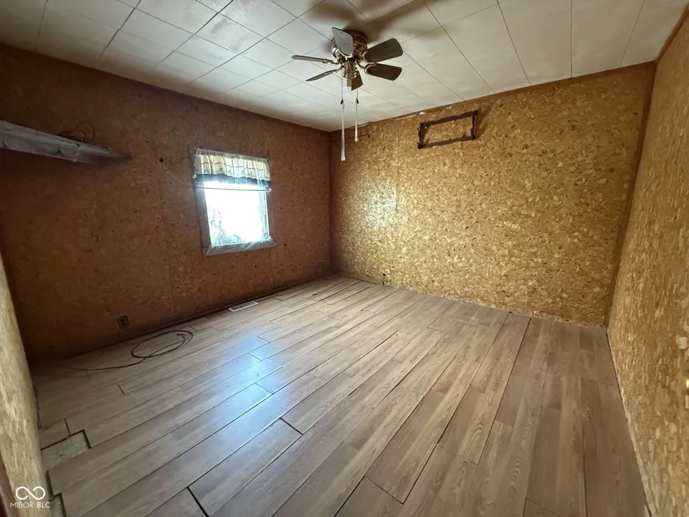 10074 400 W Carthage, IN 46115