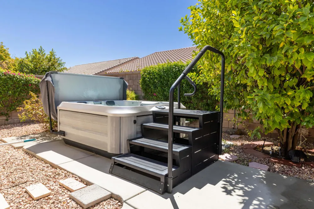 78137 Vinewood Drive Palm Desert, CA 92211