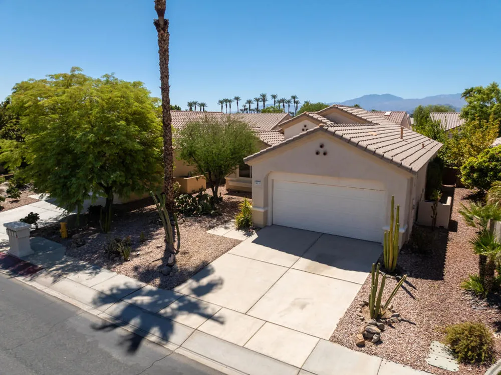 78137 Vinewood Drive Palm Desert, CA 92211
