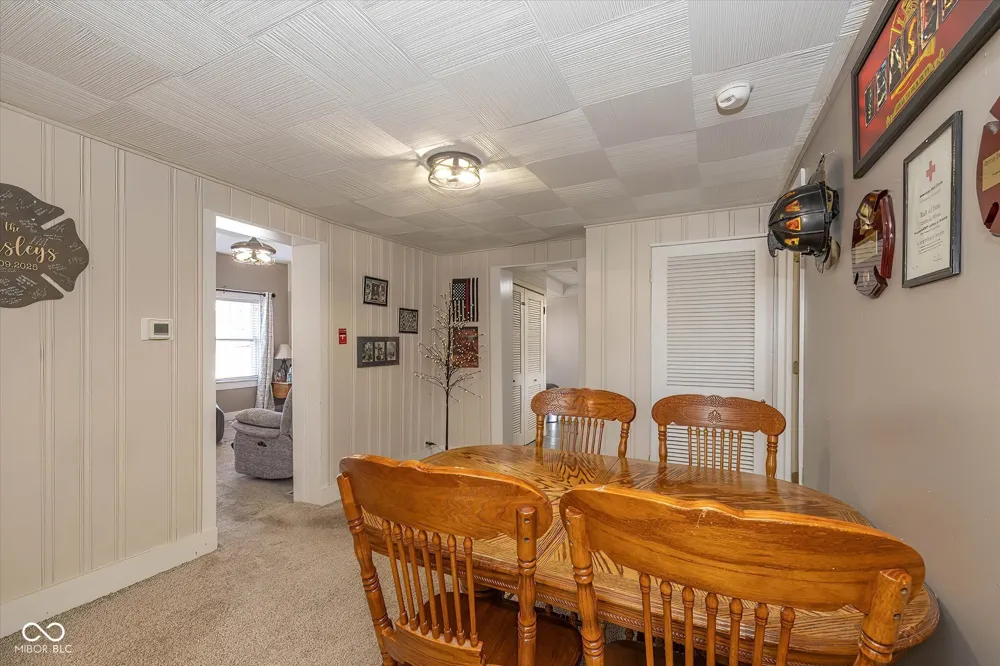 317 S Market Street Rockville, IN 47872