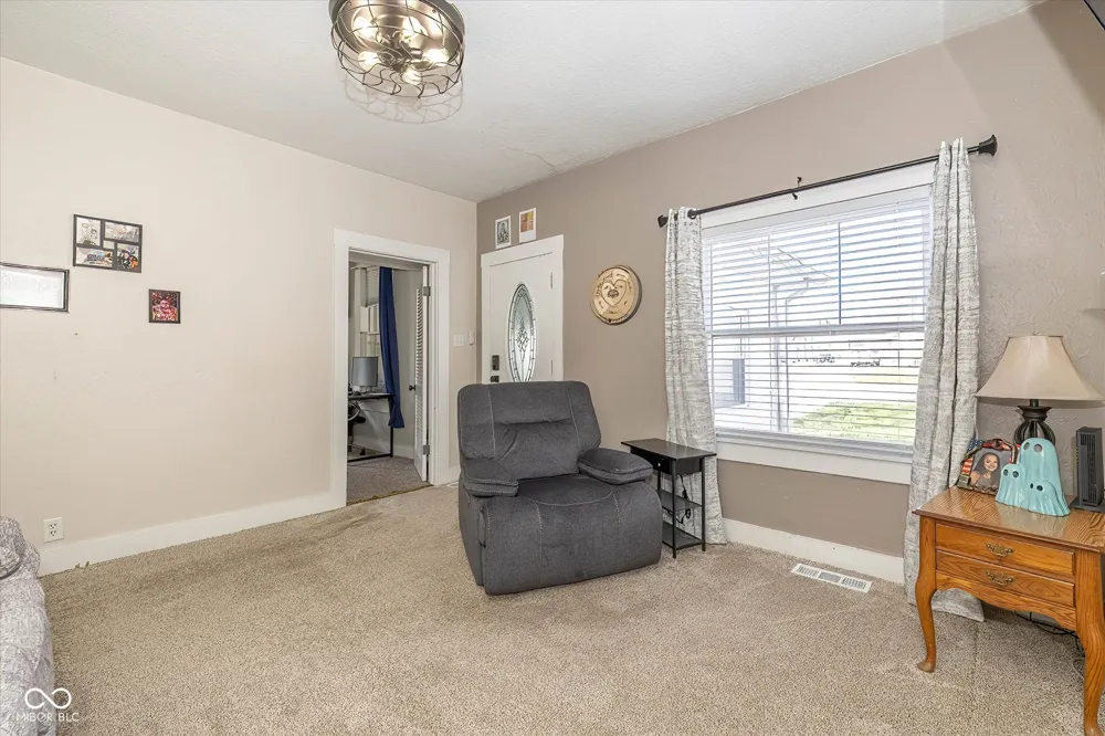 317 S Market Street Rockville, IN 47872
