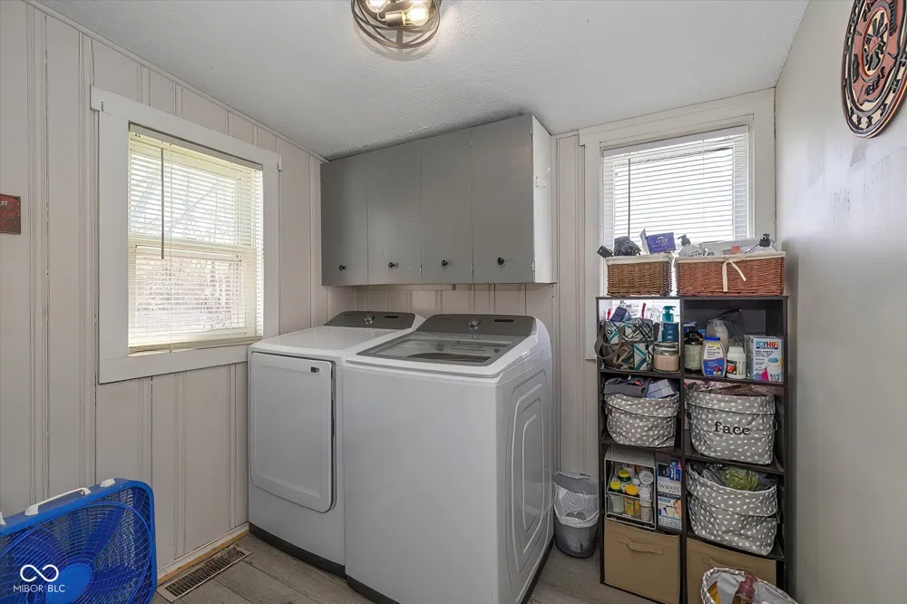 317 S Market Street Rockville, IN 47872