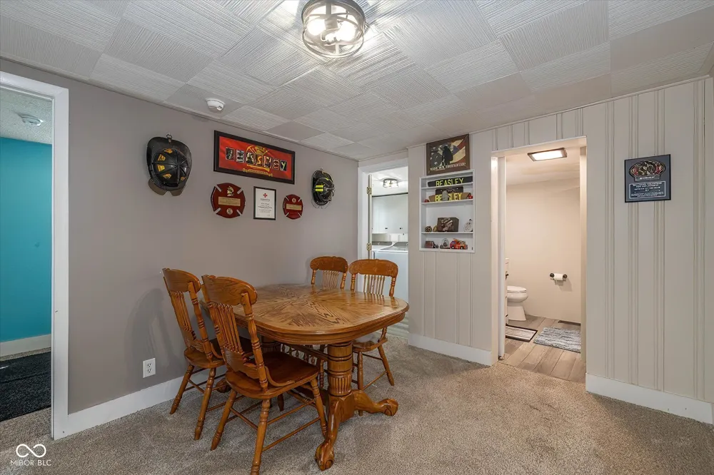 317 S Market Street Rockville, IN 47872