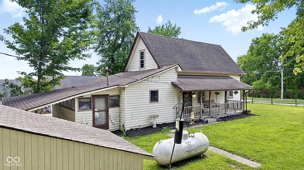 9771 County Road 200 E Pittsboro, IN 46167