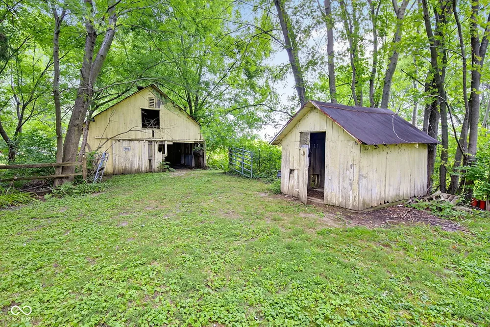 9771 County Road 200 E Pittsboro, IN 46167