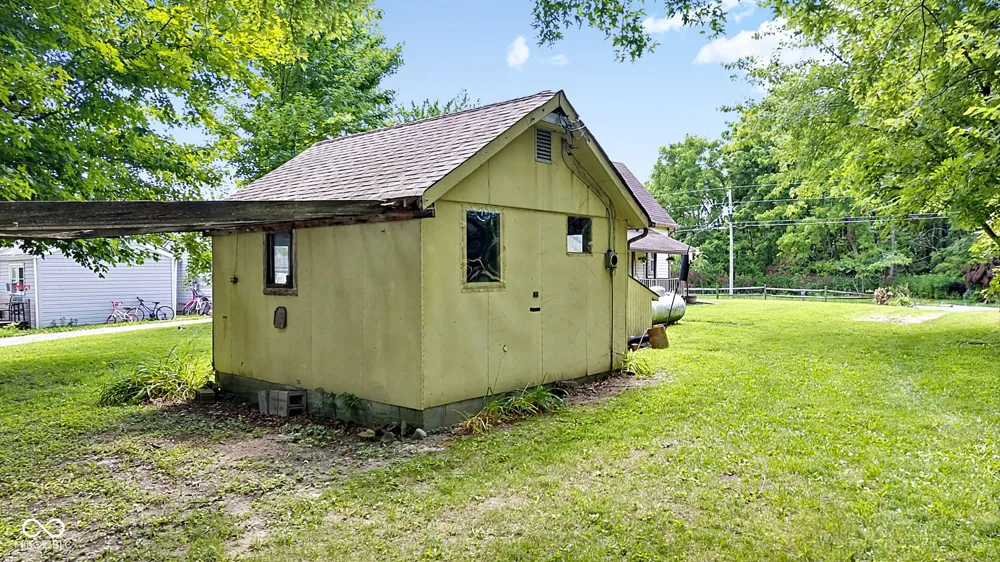 9771 County Road 200 E Pittsboro, IN 46167