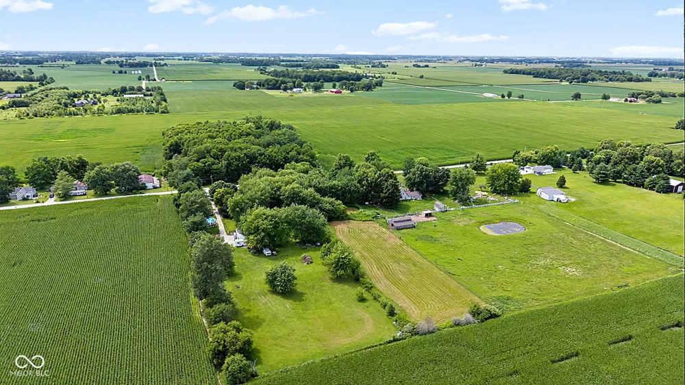 9771 County Road 200 E Pittsboro, IN 46167