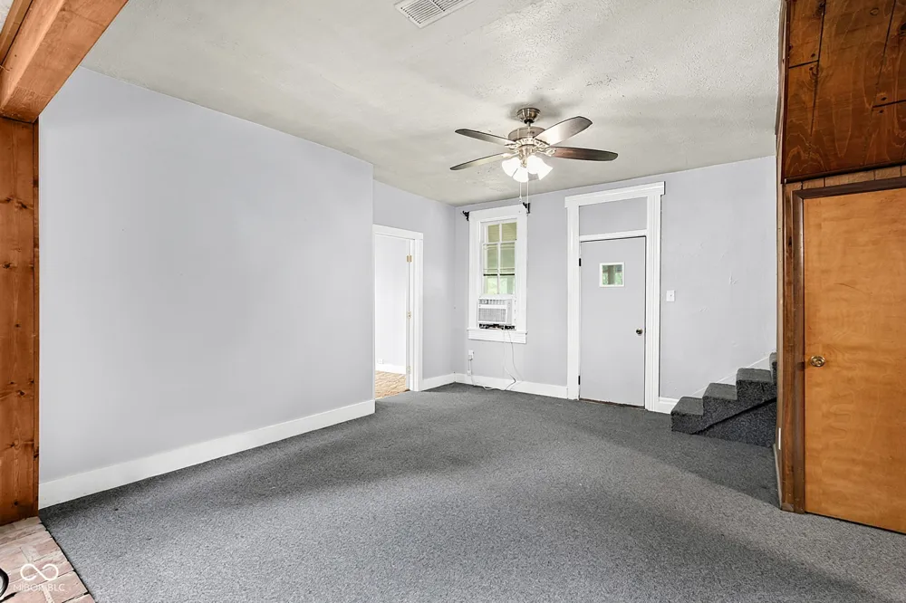 9771 County Road 200 E Pittsboro, IN 46167