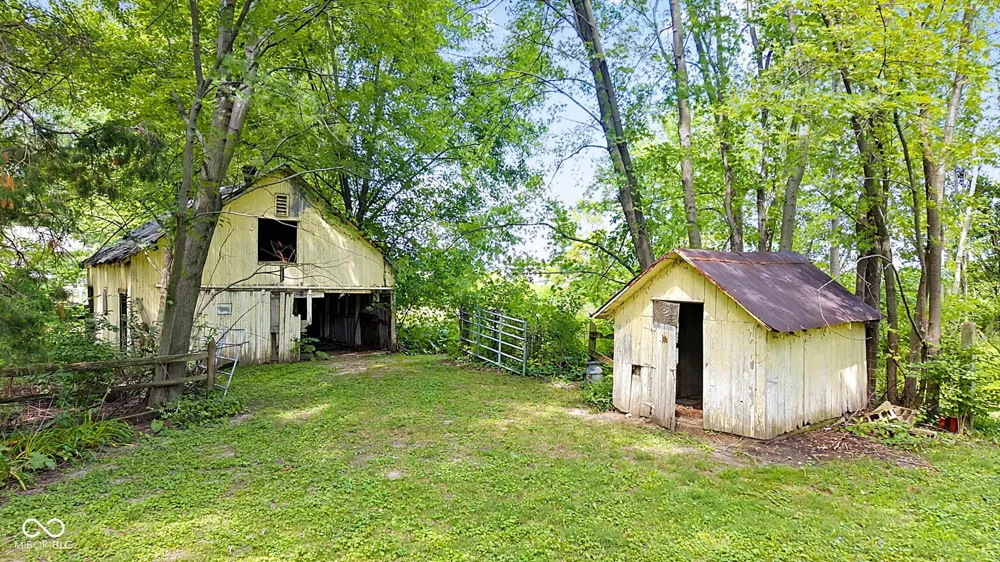 9771 County Road 200 E Pittsboro, IN 46167