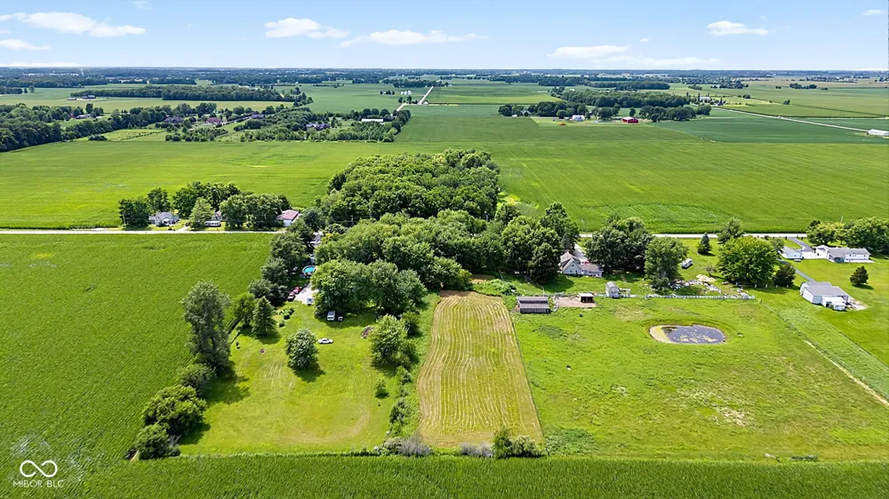 9771 County Road 200 E Pittsboro, IN 46167
