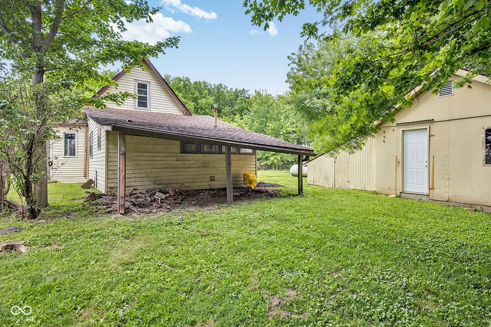 9771 County Road 200 E Pittsboro, IN 46167