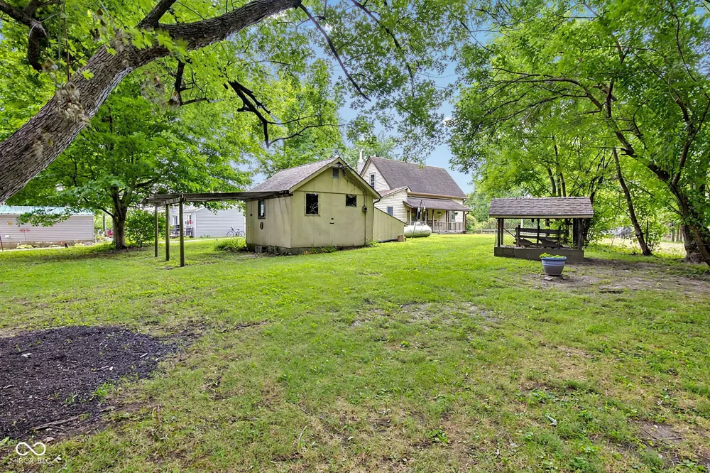 9771 County Road 200 E Pittsboro, IN 46167