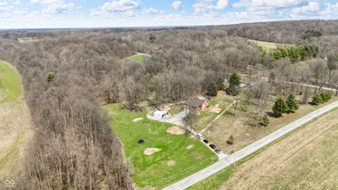 2409 E County Rd 700 S