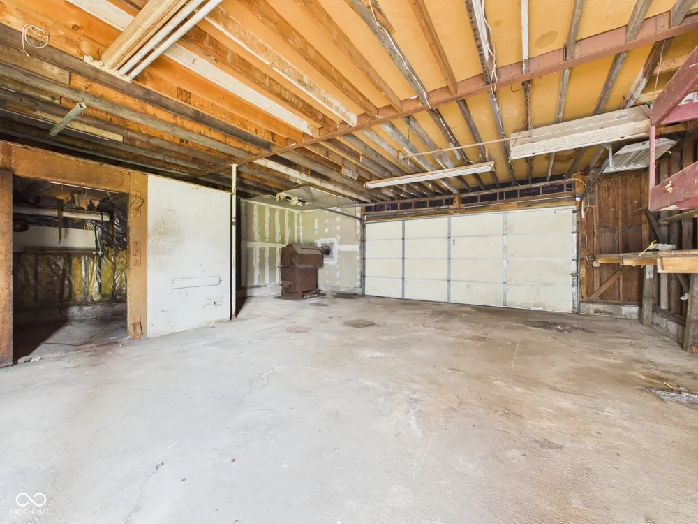 2016 S Shipley Street Muncie, IN 47302