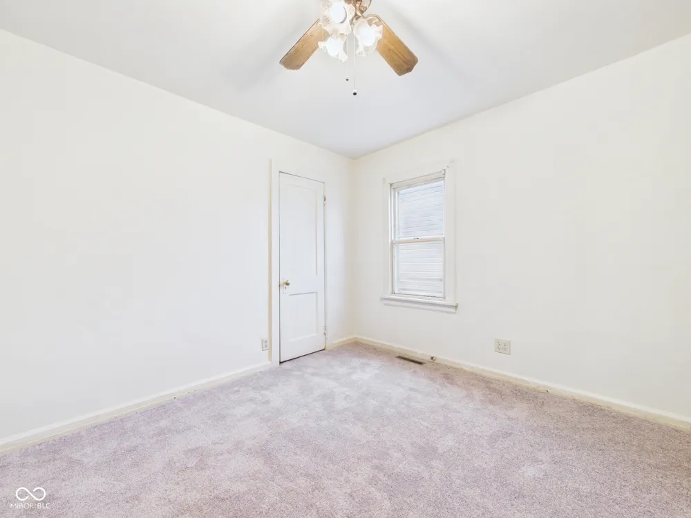 2016 S Shipley Street Muncie, IN 47302