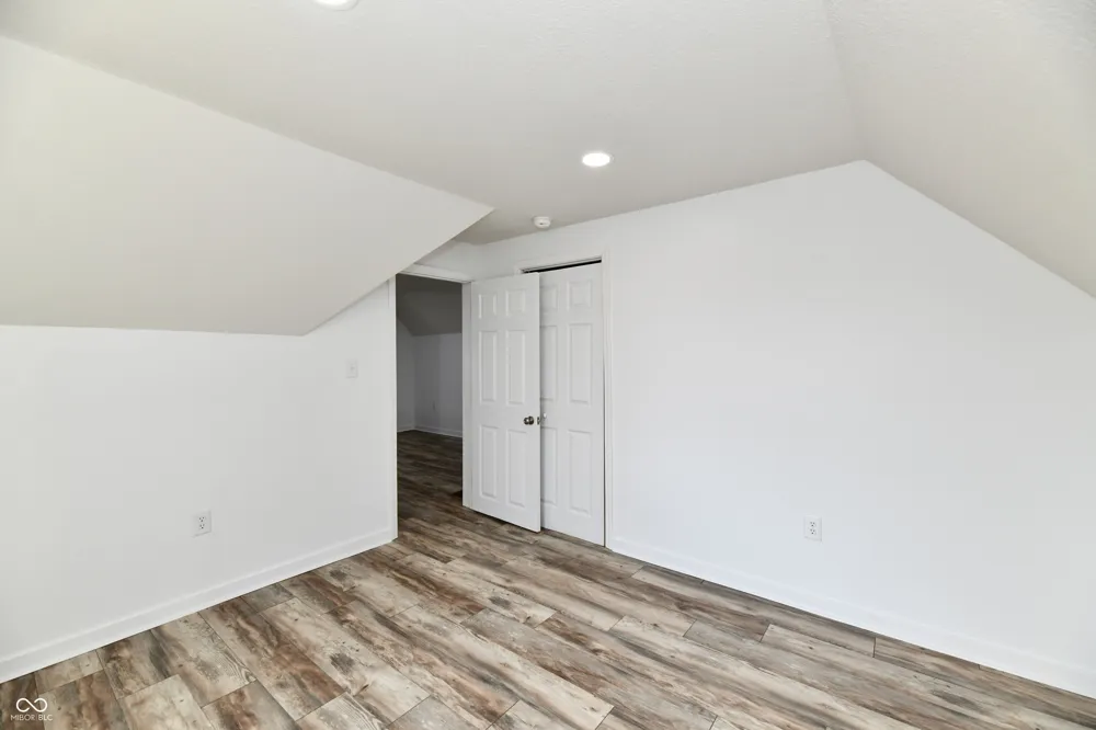 1926 Main Street Elwood, IN 46036