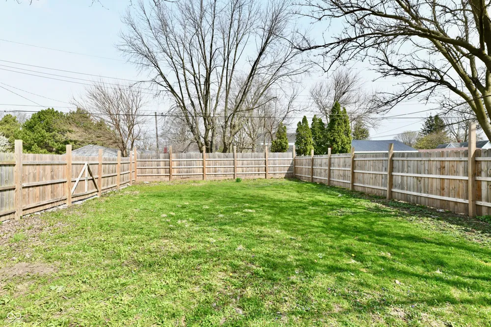 1926 Main Street Elwood, IN 46036