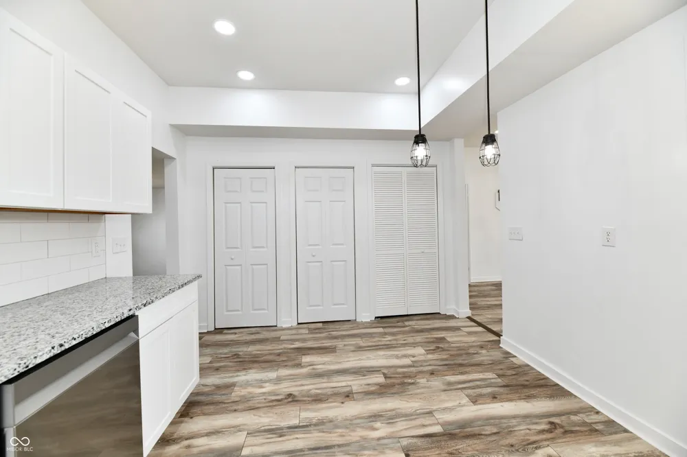 1926 Main Street Elwood, IN 46036