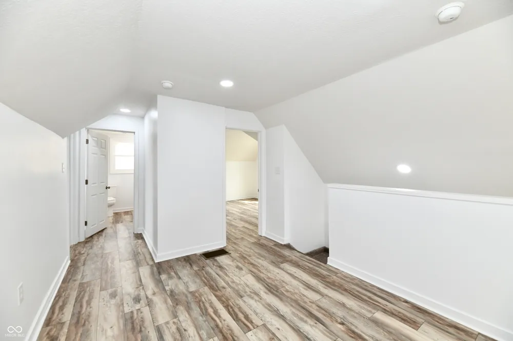 1926 Main Street Elwood, IN 46036