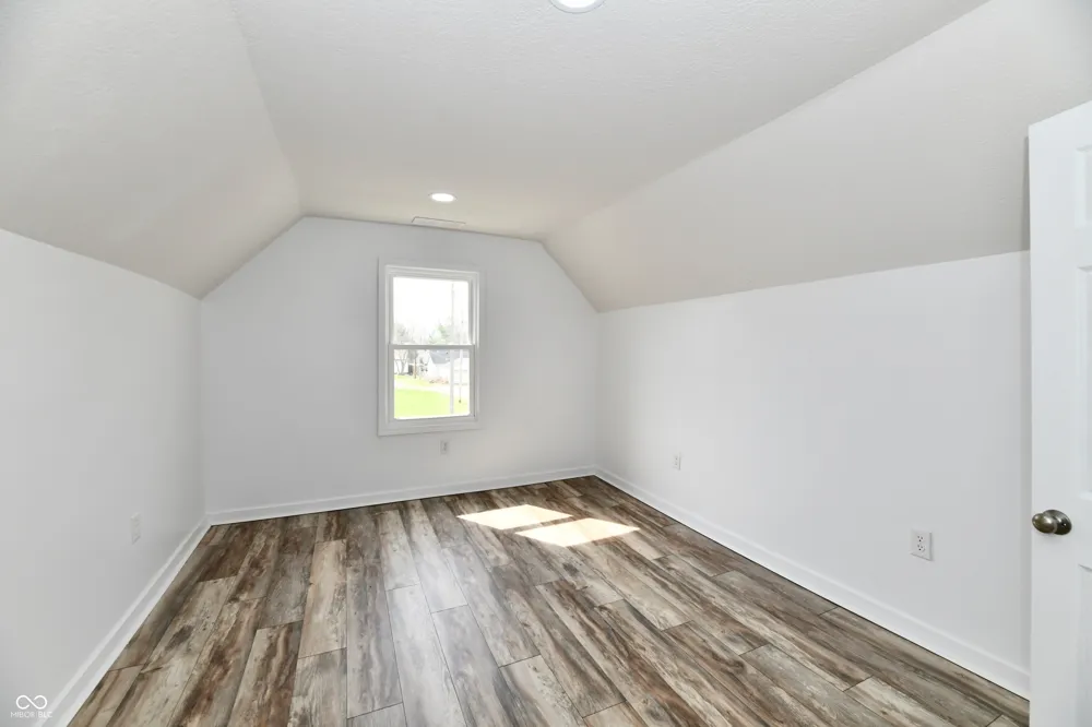 1926 Main Street Elwood, IN 46036