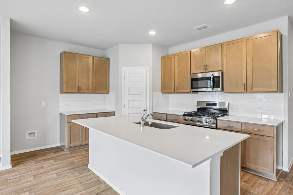 5513 Sacra Cove Austin, TX 78747