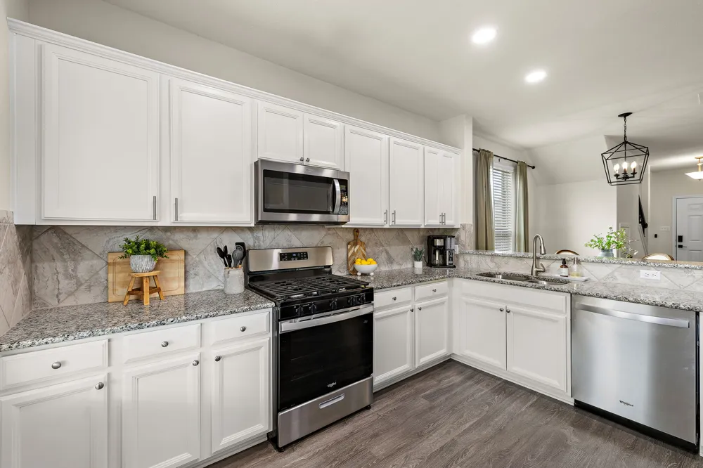 241 La Dera Drive Liberty Hill, TX 78642