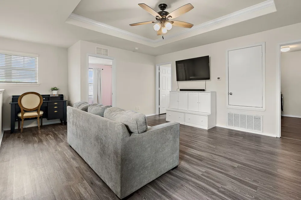 241 La Dera Drive Liberty Hill, TX 78642