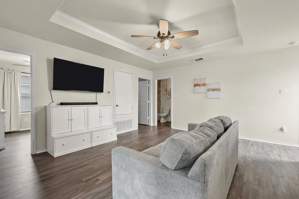 241 La Dera Drive Liberty Hill, TX 78642