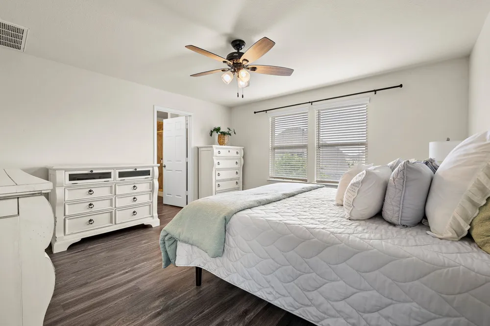241 La Dera Drive Liberty Hill, TX 78642