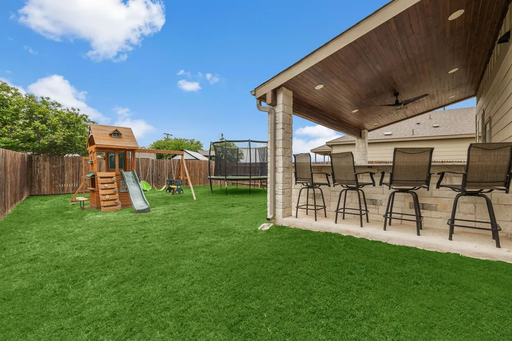 241 La Dera Drive Liberty Hill, TX 78642