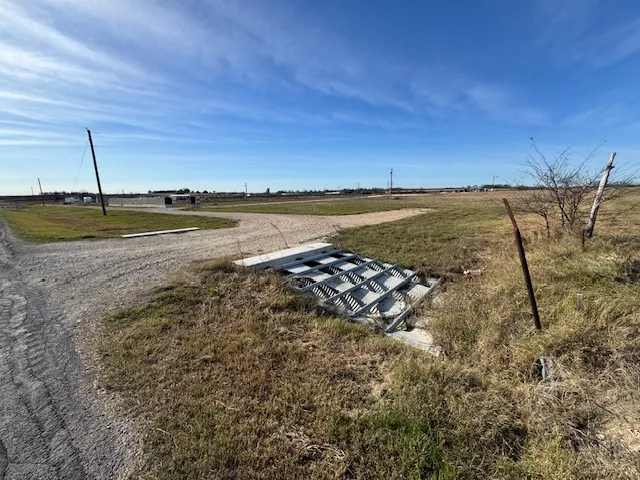709 County Road 333 Granger, TX 76530