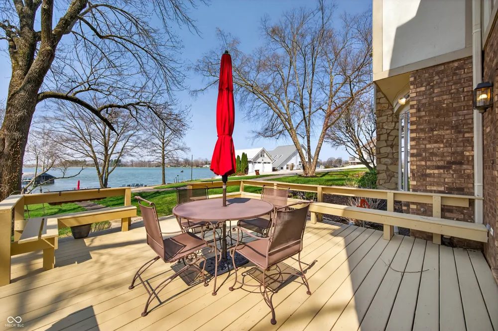 995 E Skyline Drive Brownstown, IN 47220