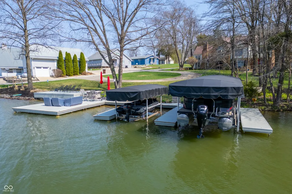 995 E Skyline Drive Brownstown, IN 47220
