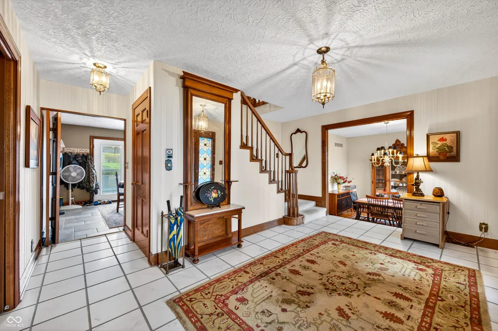 995 E Skyline Drive Brownstown, IN 47220