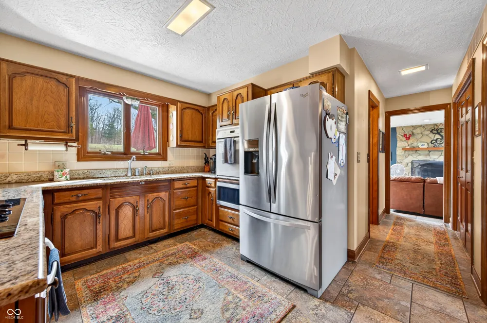 995 E Skyline Drive Brownstown, IN 47220
