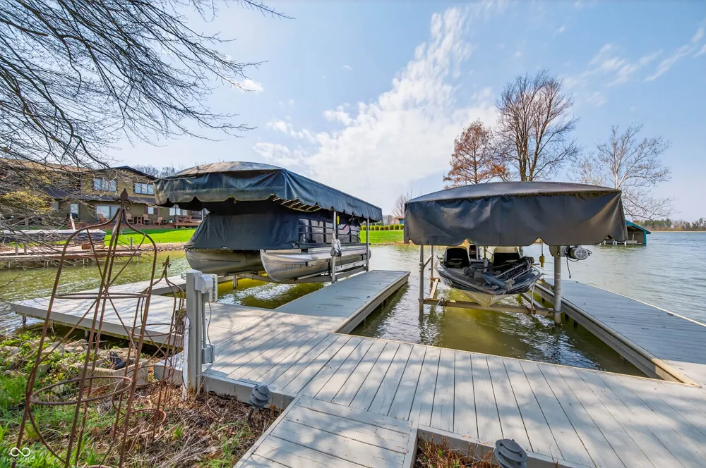 995 E Skyline Drive Brownstown, IN 47220