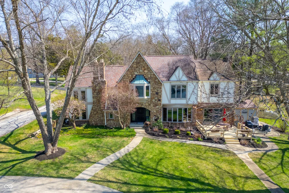 995 E Skyline Drive Brownstown, IN 47220