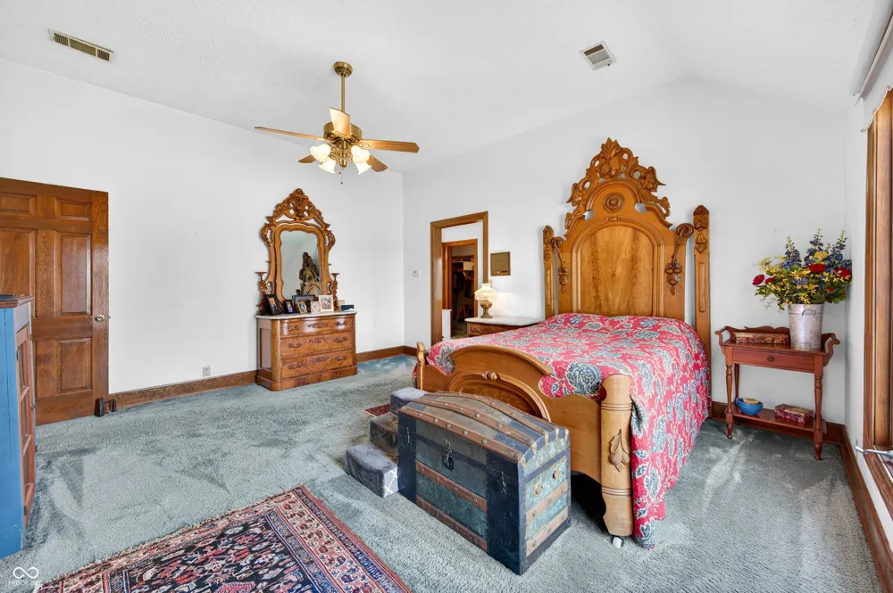 995 E Skyline Drive Brownstown, IN 47220