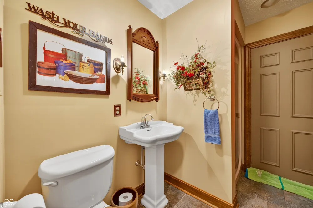 995 E Skyline Drive Brownstown, IN 47220