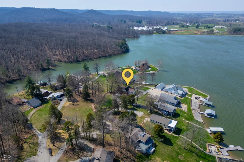 995 E Skyline Drive Brownstown, IN 47220