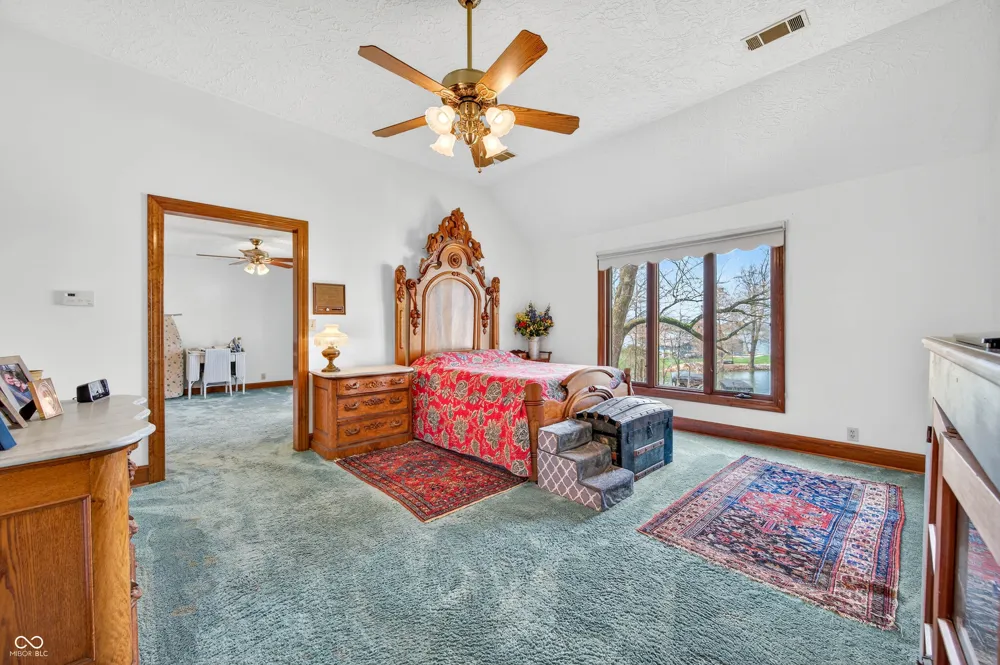 995 E Skyline Drive Brownstown, IN 47220