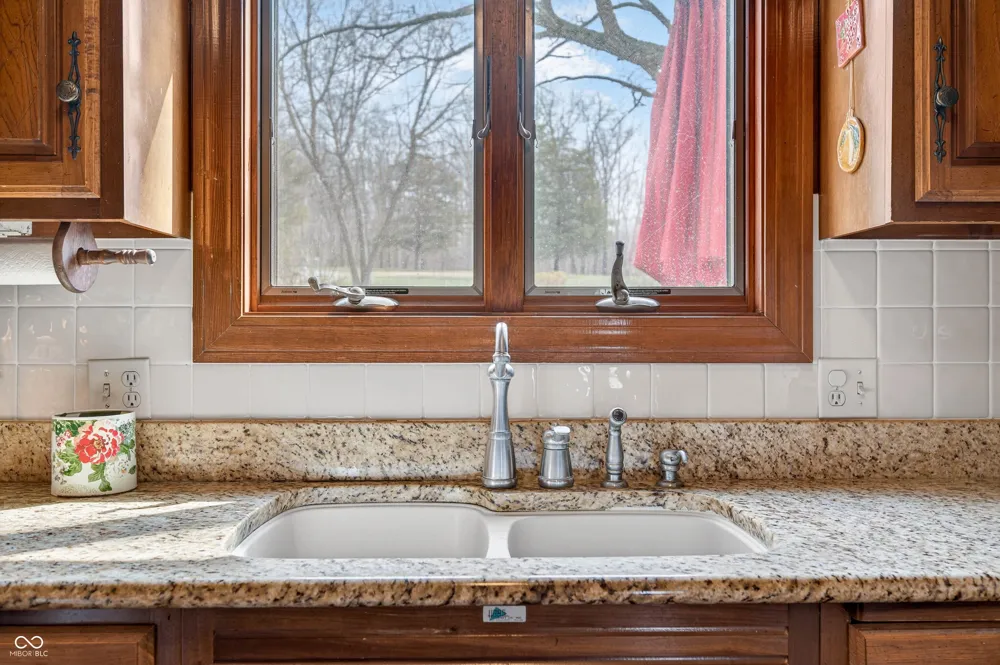 995 E Skyline Drive Brownstown, IN 47220