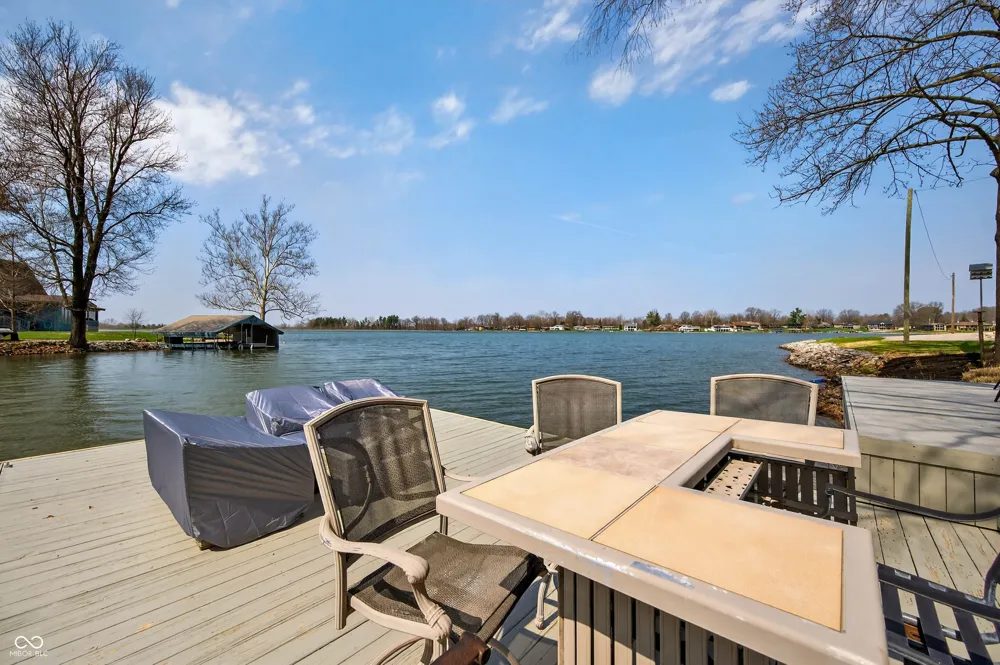 995 E Skyline Drive Brownstown, IN 47220