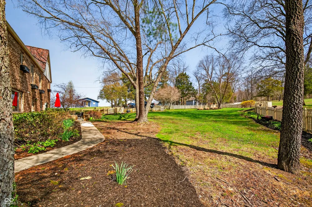995 E Skyline Drive Brownstown, IN 47220