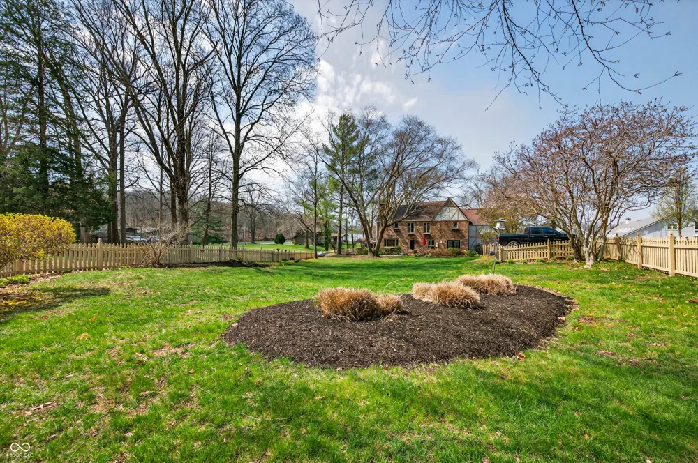 995 E Skyline Drive Brownstown, IN 47220